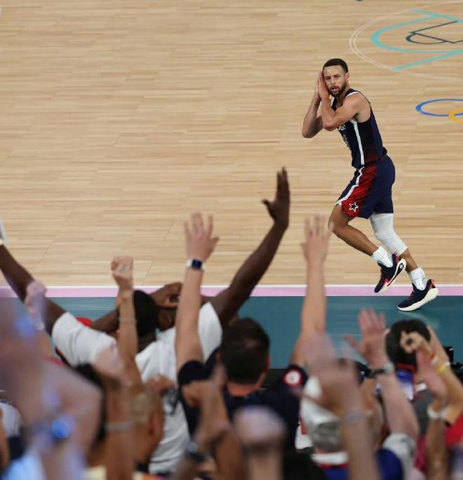 他在决赛舞 他在决赛舞