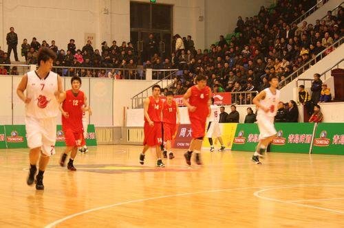 体育博彩串关迷思：赔率叠加并非价值叠加。（破解体育投注串关误解：赔率相乘并不意味着价值增加）