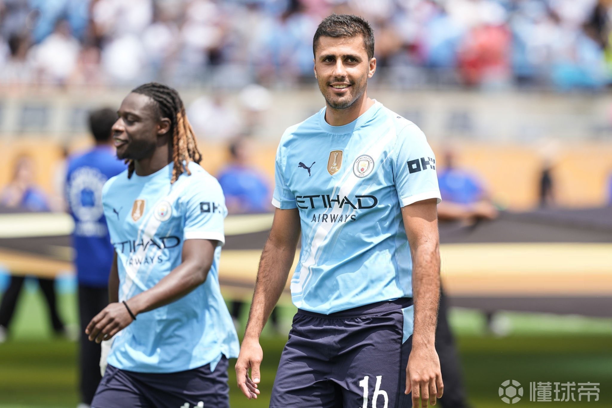 意甲：热那亚vs卡利亚里，连续丢球+锋线便秘，两只菜鸡互啄？